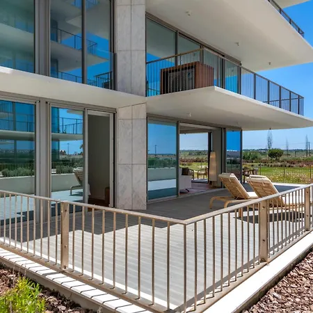 Cond Bayline - Sardinha - Near The Sea - And Relax - By Bedzy