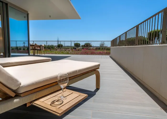 Cond Bayline - Sardinha - Near The Sea - And Relax - By Bedzy *