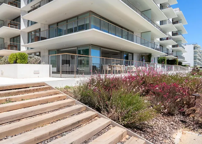 Cond Bayline - Sardinha - Near The Sea - And Relax - By Bedzy